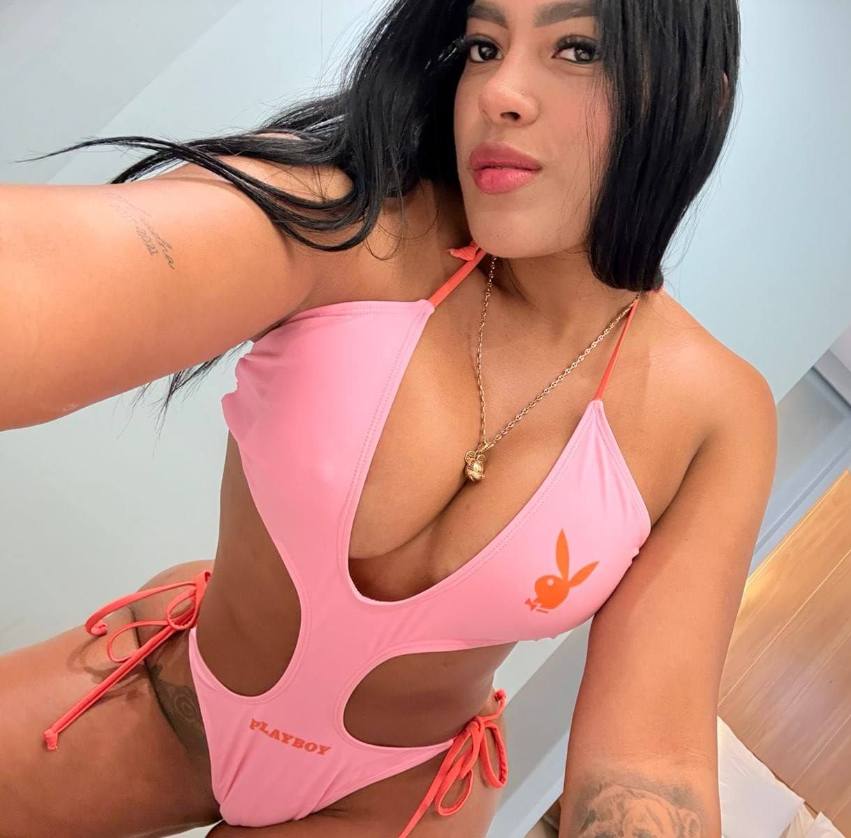 Cloe-Aruba-Heaven-Escorts